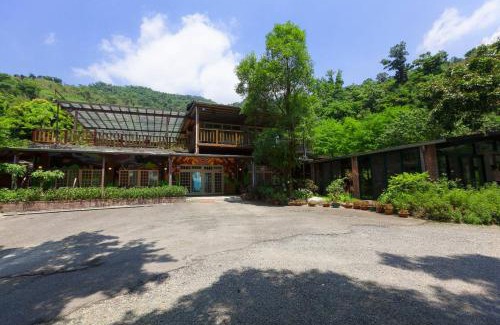 Datong Bed & Breakfast | Locasu