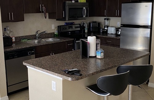 Miramar House | located 10 mins away from hard rock stadium. townhome near outlets and dining