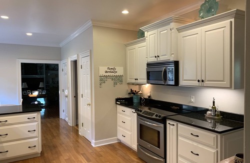 Martinez House | Located 6 Miles from Masters