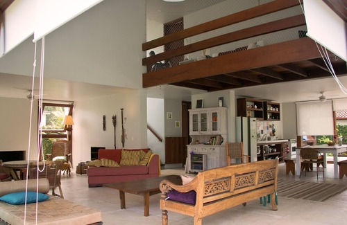 Itamambuca House | Located 80m from the sea. Pool w 20m streak. High ceiling, Sky TV - Wi-Fi