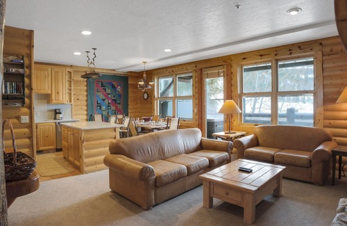 Deer Valley Condo | Located at the base of Deer Valley Resort- Hot Tub