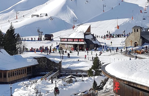 La Mongie Apartment | Located at the foot of the slopes Appartement 9 people maximum fully equipped