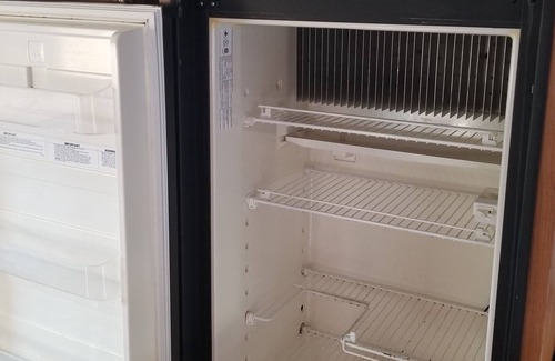 Fontana House | Located in 91739 of Rancho Cucamonga~Quiet Neighborhood~Sleeps >7