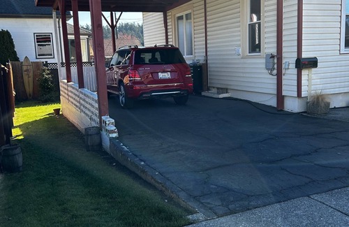 Anacortes House | Located in old town. Great location!