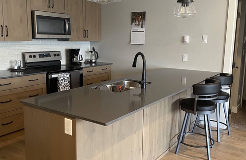 Sun Peaks Condo | Located in SunPeaks close to skiing and golf
