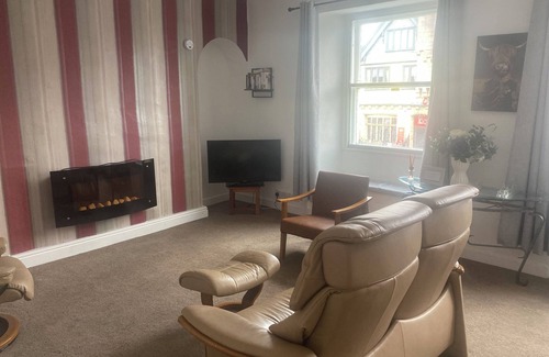 Kirkby Stephen Apartment | Located in the centre of Kirkby Stephen a 3 bedroom spacious apartment