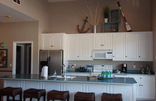 Gig Harbor House | Located in the Heart of Historical Gig Harbor, next to Skansie Brothers Park