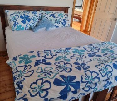 Indented Head House | Located in tranquil street and only 200 metres from the beach