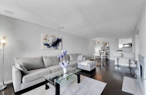 Beverly Grove Condo | Located in West Hollywood . Walking distance to Sunset Strip and Entertainment.