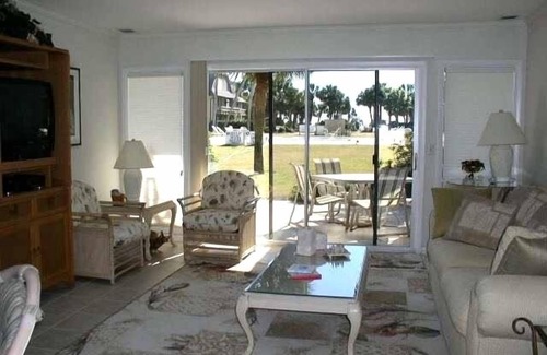 Saint Helena Island Villa | Located next to Beach Club - 318 CJF - Book Now for Best Dates in 2025
