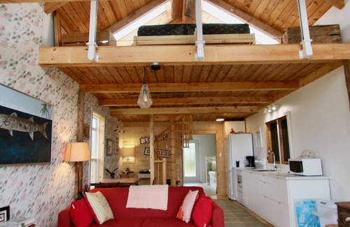 York Cottage | Located on PEIs famous north shore this is the perfect getaway & relaxation spot