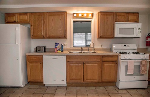 Dundee Cabin | Located on Waneta Lake in the Sylvan Beach Association.