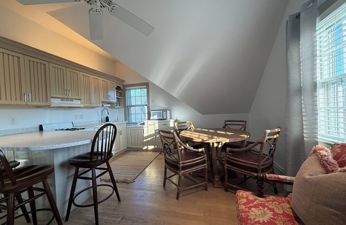 Nantucket Town House | Located right on the edge of town, the perfect Nantucket getaway!
