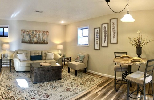 Rolla Apartment | Location and convenience, weekly and monthly discounted rates!