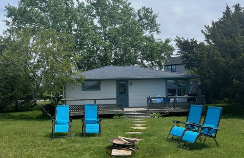 Shinnecock Hills Cottage | Location and views! Located directly on Shinnecock Bay!