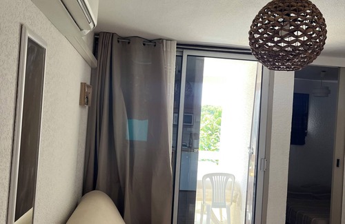 Port Leucate Apartment | Location Appart Avec Terrasse Entre MER et Port. Équipé Dune Climatisation