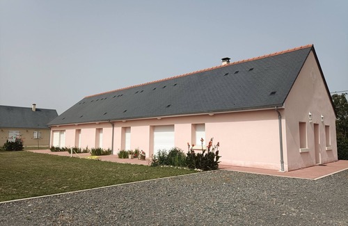 Villeperdue Apartment | Location Appartement Pour 2 Personnes. Rez-de-chaussée