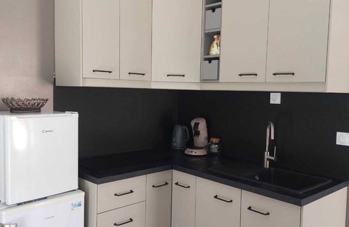Aureille Apartment | Location au Cœur des Alpilles, Appartement Pour 2 Personnes Avec Terrasse Privée