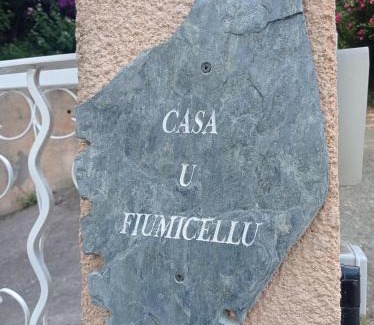 Bastia Apartment | Location Bastia, U Fiumicellu. Vue Mer. Jacuzzi, Barbecue,. Pour 2 personnes