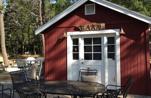 Bass River Cabin | LOCATION: Cabin1 sleeps2, Pool, 1mile to Ocean, Grill, Fun stuff, Pet ok,Parking