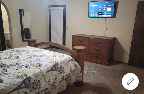 Yuma House | Location! Charming 3 bedroom home close to everything