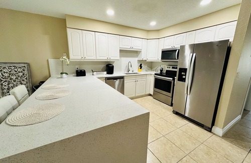 San Carlos Park House | “ Location, close to Gulf Coast University, RSW Airport”.