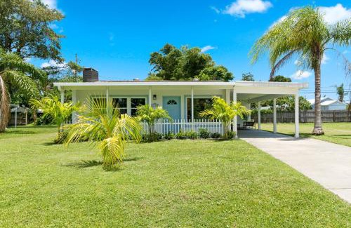 Rock Ridge House | Location & Comfort- Coastal Meets Contemporary