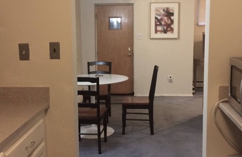 Stanton Park Apartment | Location, Convenience and Charm by Capitol Hill FREE Parking Included