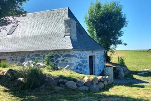 Lacalm Ski Chalet | location d'un Buron sur l'Aubrac