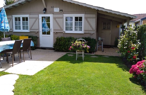 Recques-sur-Hem Ski Chalet | Location de chalet a la campagne dans un parc résidentiel de loisirs