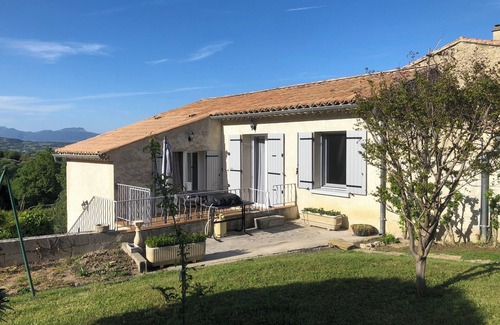 Crestet Apartment | Location de Vacances