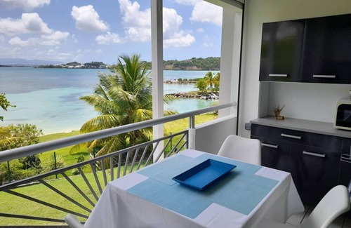 Pointe de la verdure Apartment | Location de vacances vue sur mer et accès direct plages