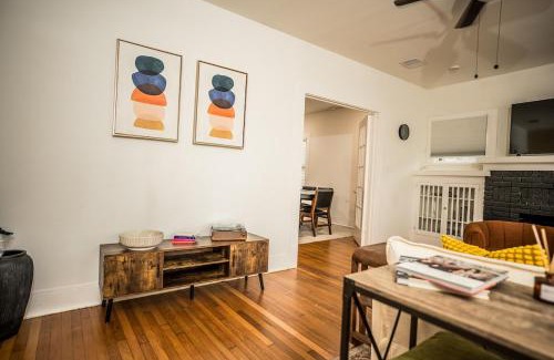 Southtown House | Location! Downtown San Antonio, Southtown, King William