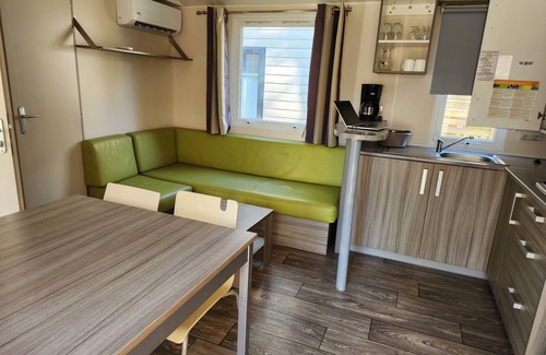 Chateauneuf-de-Galaure House | Location Mobil-home 3 Chambres Dans Camping 4