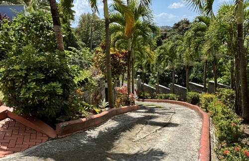 Charlotte Apartment | LOCATION IS OUR BEST ACCOMODATIONn