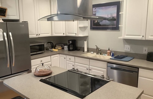 Columbia House | Location location! Cottontown Retreat downtown Columbia, Perfect for 2 couples!