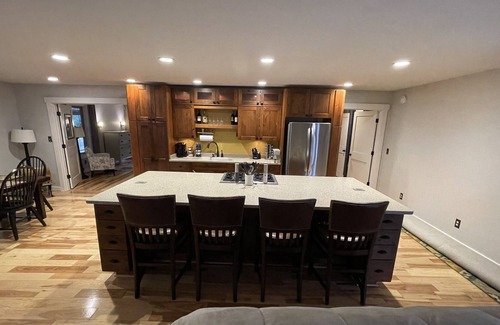 Flat Top House | Location! Location! Location!