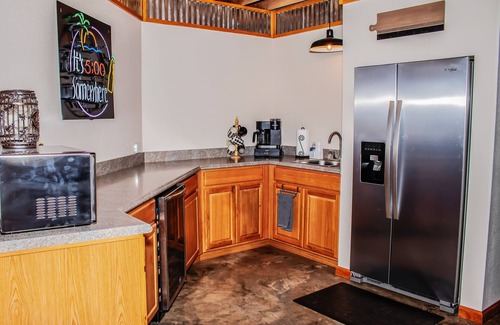 Byrdstown Bed & Breakfast | Location.Location.Location.