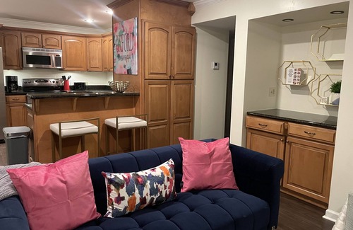 Oxford Apartment | LOCATION! LOCATION! LOCATION!