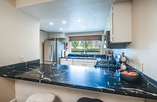 Palm Springs House | LOCATION LOCATION LOCATION Beautiful HOUSE on GOLF COURSE +POOLS-TENNIS