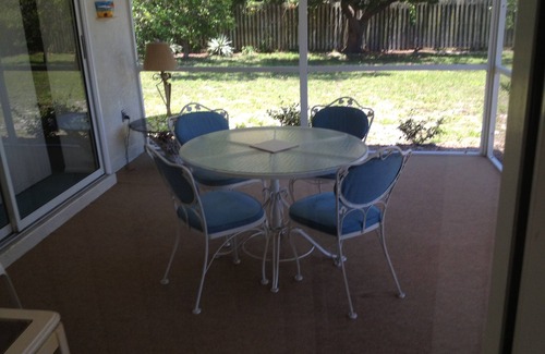 Laurel House | Location, Location- Walk to Nokomis Beach!