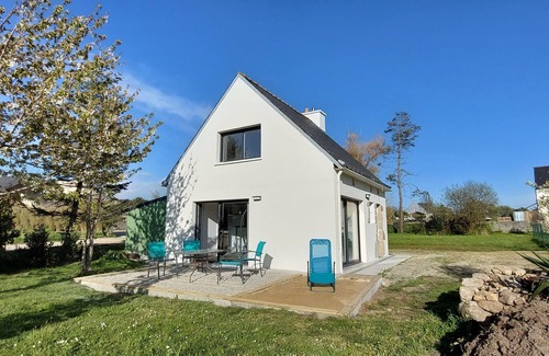 Plouhinec House | Location Maison de Vacances 4 Personnes Jardin Privatif- AR PIL Jadur