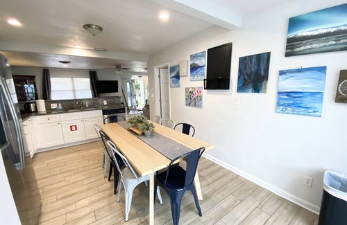St. Petersburg - Clearwater House | Location!-Minutes to Beach, Tropicana field & Downtown St Pete
