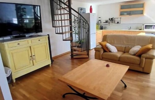 Lespignan House | Location Saisonnière