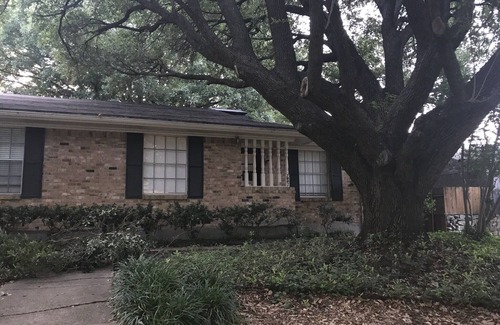 Northeast Dallas House | Location! Tastefully Updated 2-2 Lakewood Duplex, 1/2 mile to White Rock Lake
