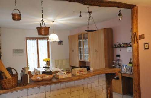 Roccabruna Apartment | Locazione turistica aquila bianca