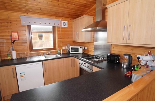 Kinross House | Loch Leven Lodge 11 by Interhome