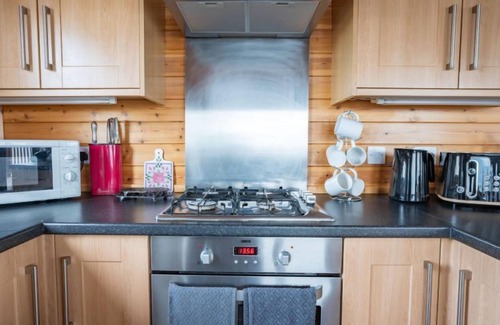 Kinross House | Loch Leven Lodge 12 by Interhome