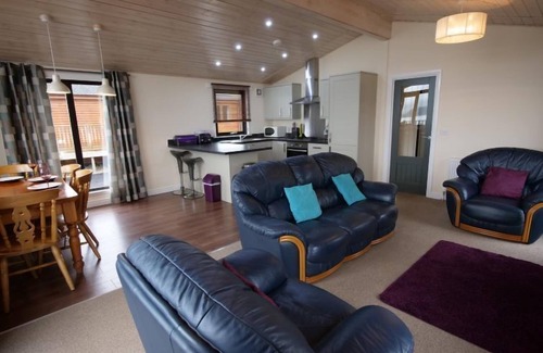 Kinross House | Loch Leven Lodge by Interhome