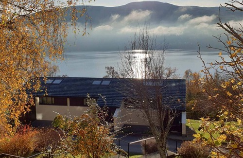 Kinloch Rannoch Cottage | Loch Rannoch Grouse Lodge - Retreat Group